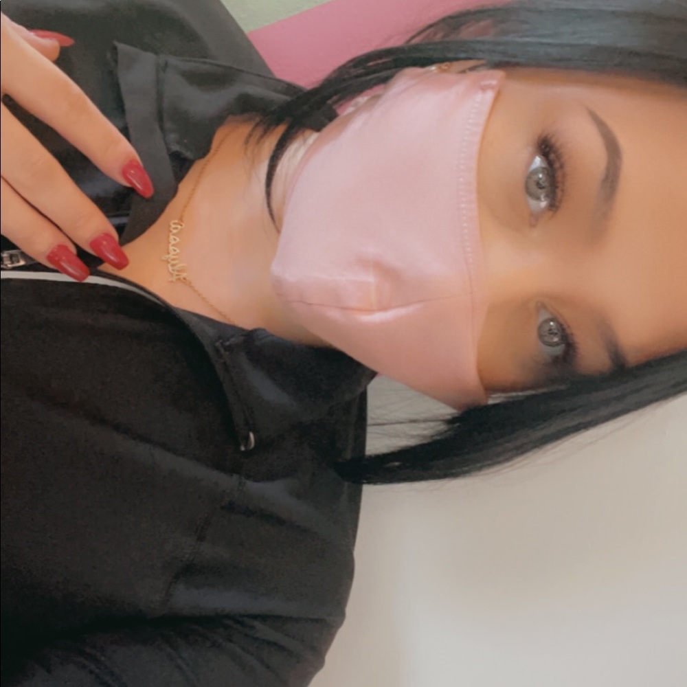 Meet your Posher, Alyssa